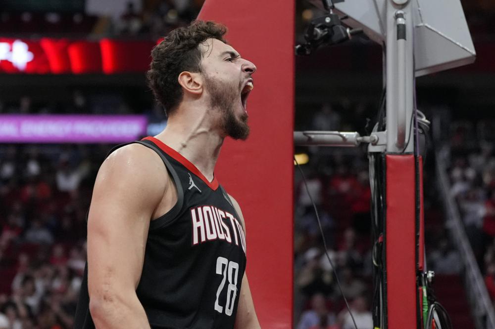 她通过扎实 她通过扎实